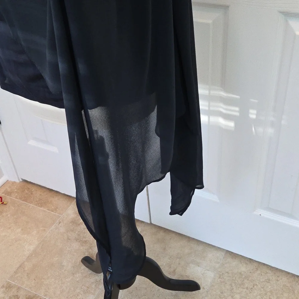 HAUTE HIPPIE DRAMATIC ASYMMETRICAL FLOWY CHIFFON OVERLAY SCARF TOP MIDNIGHT BLUE - Picture 6 of 9